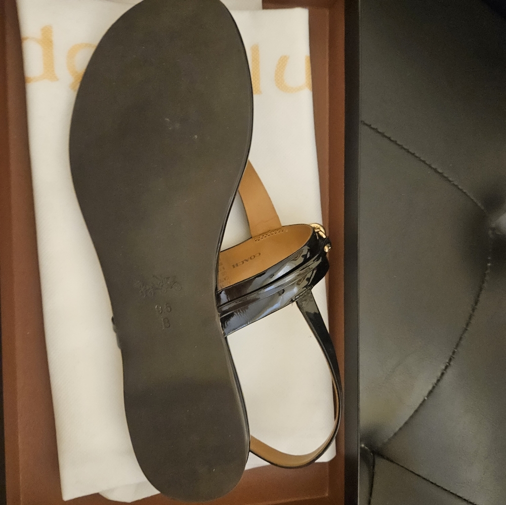 Coach Sandals - Picture 4 of 4